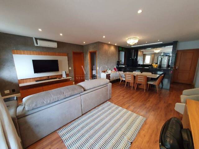 Apartamento para Venda em Santana de Parnaíba - 2