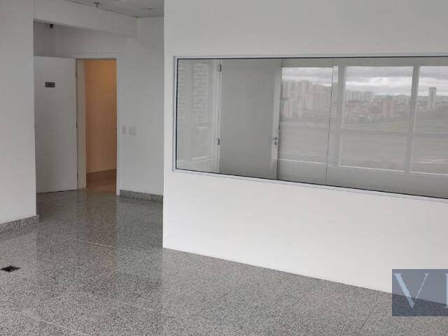 #99 SA - Sala para Venda em Barueri - SP - 1
