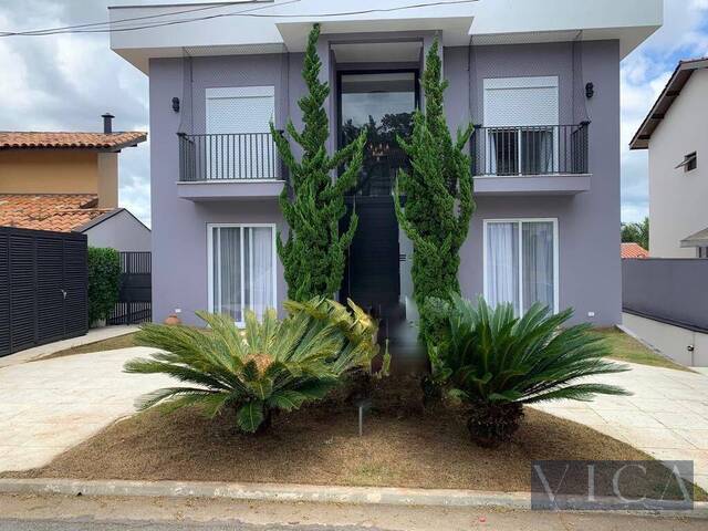 Casa para Venda em Santana de Parnaíba - 3
