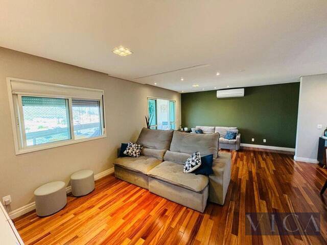 Apartamento para Venda em Santana de Parnaíba - 4