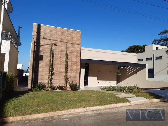 Casa para Venda em Santana de Parnaíba - 2