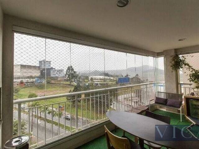 Apartamento para Venda em Santana de Parnaíba - 5