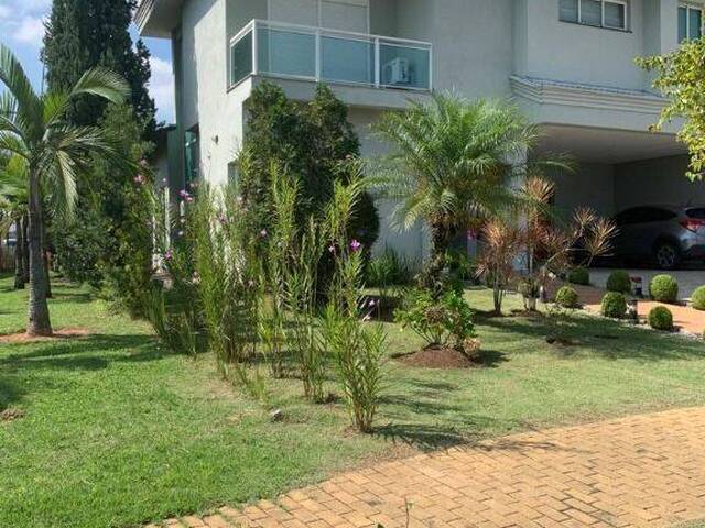 Casa para Venda em Santana de Parnaíba - 3