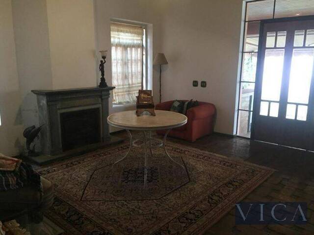 Casa para Venda em Santana de Parnaíba - 3