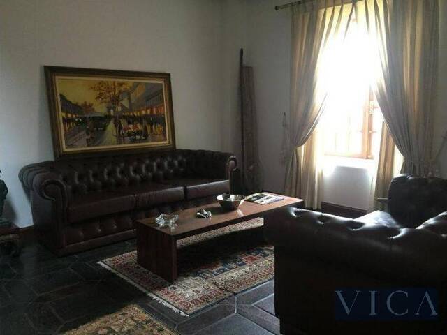 Casa para Venda em Santana de Parnaíba - 5