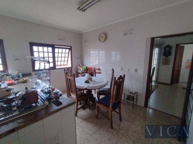 Casa para Venda em Santana de Parnaíba - 5