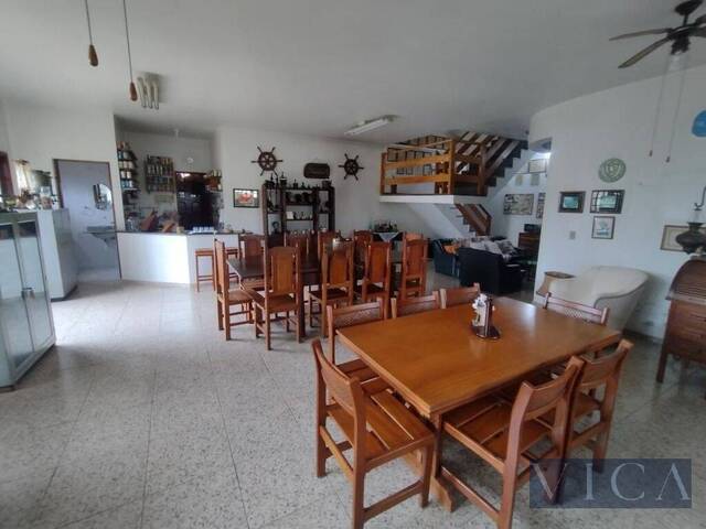 Casa para Venda em Santana de Parnaíba - 4