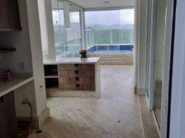 Apartamento para Venda em Santana de Parnaíba - 4