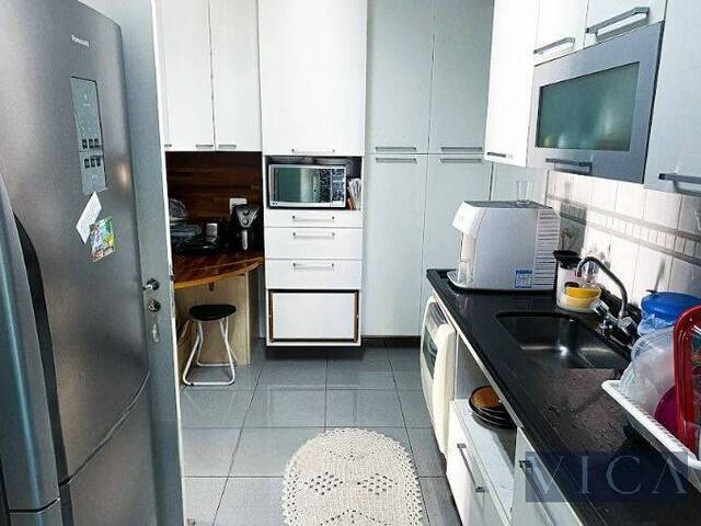Apartamento para Venda em Santana de Parnaíba - 5