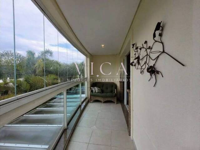 Apartamento para Venda em Santana de Parnaíba - 2