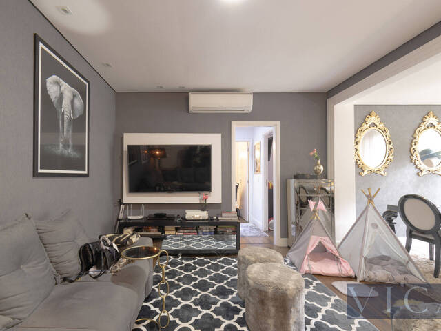 Apartamento para Venda em Santana de Parnaíba - 2