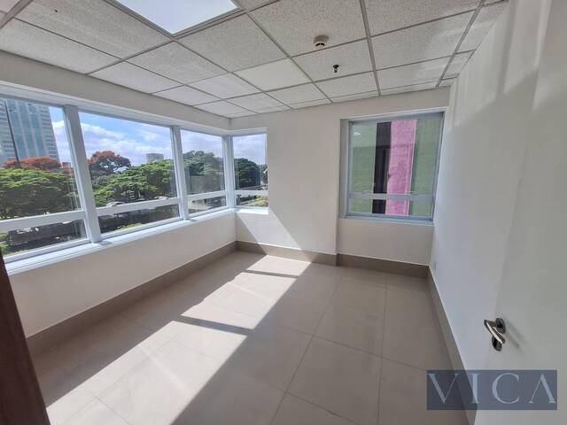 Sala para Venda em Barueri - 5
