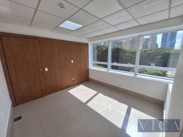 Sala para Venda em Barueri - 2