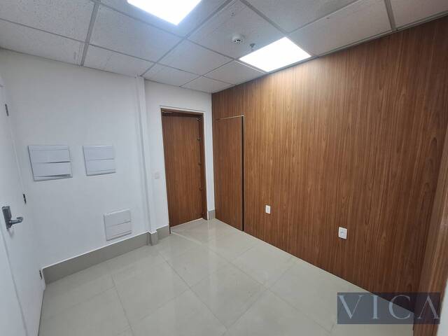 Sala para Venda em Barueri - 3