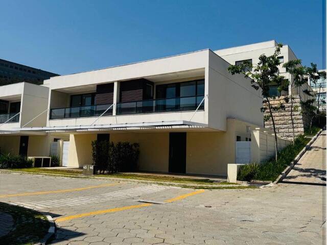 Casa para Locação em Santana de Parnaíba - 5