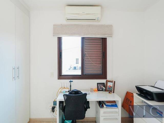 Casa para Venda em Santana de Parnaíba - 4
