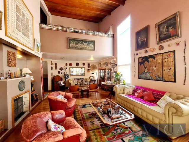 Casa para Venda em Santana de Parnaíba - 4