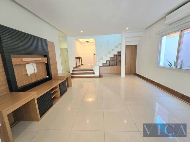 #1076SA - Casa para Locação em Santana de Parnaíba - SP - 1