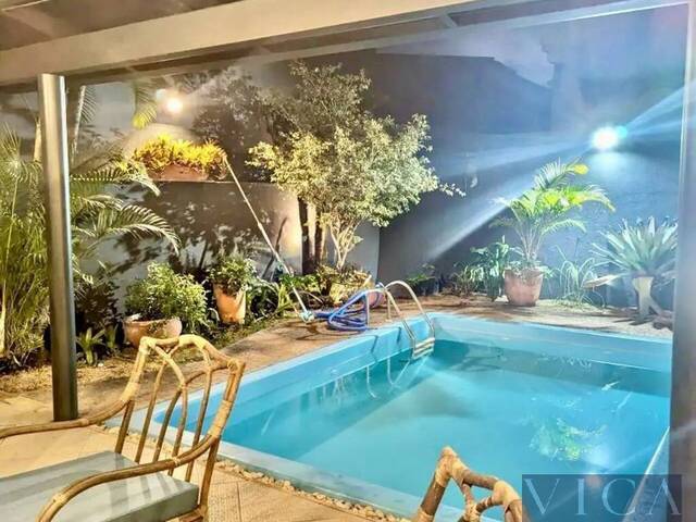 #1080CA - Casa para Venda em Santana de Parnaíba - SP