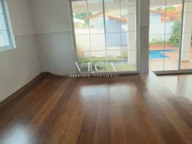 #1090CA - Casa para Venda em Santana de Parnaíba - SP