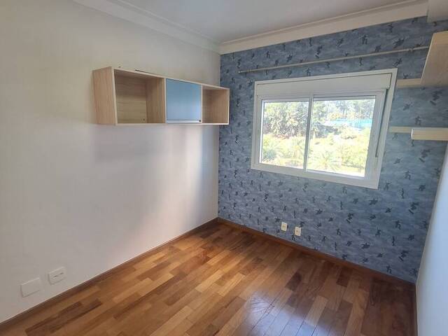 Apartamento para Venda em Santana de Parnaíba - 4