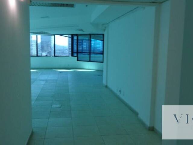 Sala para Venda em Barueri - 4