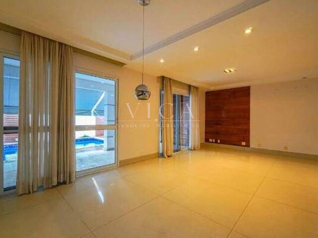 Casa para Locação em Santana de Parnaíba - 4