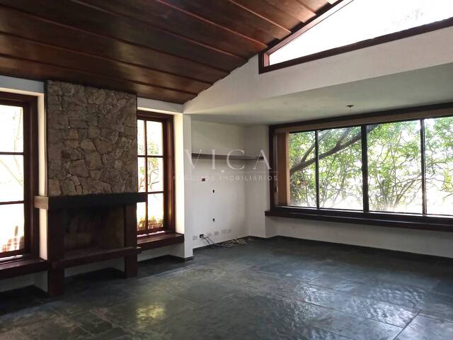 Casa para Venda em Santana de Parnaíba - 5