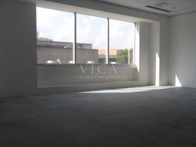 Sala para Venda em Barueri - 4