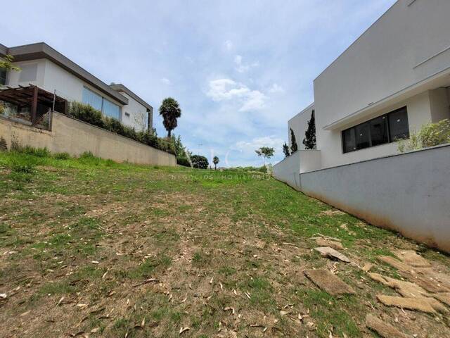 Terreno para Venda em Santana de Parnaíba - 3