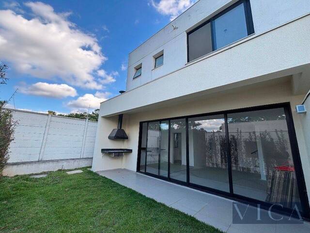 #893CA - Casa para Venda em Santana de Parnaíba - SP
